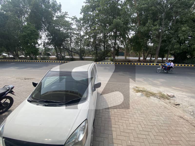 Shop for Rent Main Road Hot Location Shop for Rent Main Road Hot Location