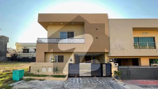 بحریہ ٹاؤن فیز 8 ۔ عثمان بلاک بحریہ ٹاؤن فیز 8 ۔ سفاری ویلی,بحریہ ٹاؤن فیز 8,بحریہ ٹاؤن راولپنڈی,راولپنڈی میں 5 کمروں کا 7 مرلہ مکان 2.9 کروڑ میں برائے فروخت۔ بحریہ ٹاؤن فیز 8 ۔ عثمان بلاک بحریہ ٹاؤن فیز 8 ۔ سفاری ویلی,بحریہ ٹاؤن فیز 8,بحریہ ٹاؤن راولپنڈی,راولپنڈی میں 5 کمروں کا 7 مرلہ مکان 2.9 کروڑ میں برائے فروخت۔