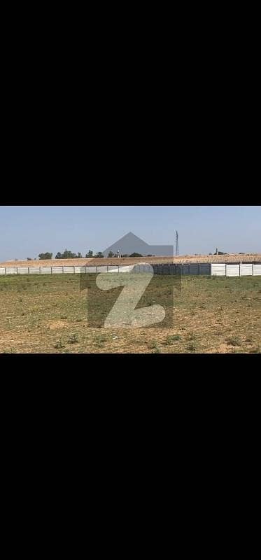 15 Kanal Raqba on starting point of Rawat- M2 Motorway Thalian Interchange. Dem 90 Lacs per Kanal.