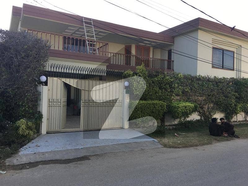 500sqyd Bungalow Available For Sale 500sqyd Bungalow Available For Sale