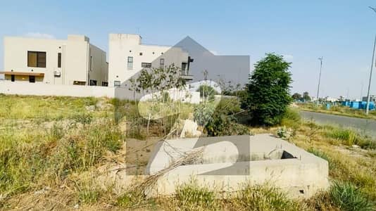 Uj Properties & Consultants Dha Phase 7 Sec Y - 3435/1 @ 80 Ft Rd + Corner + 10 Marla + 15 Sq Ft Available For Sale