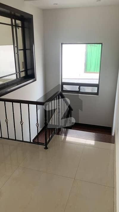 Knaal 3 Bed Like New Slightly Used Upper Portion For Rent In Suigas Society Phase 1 Block E