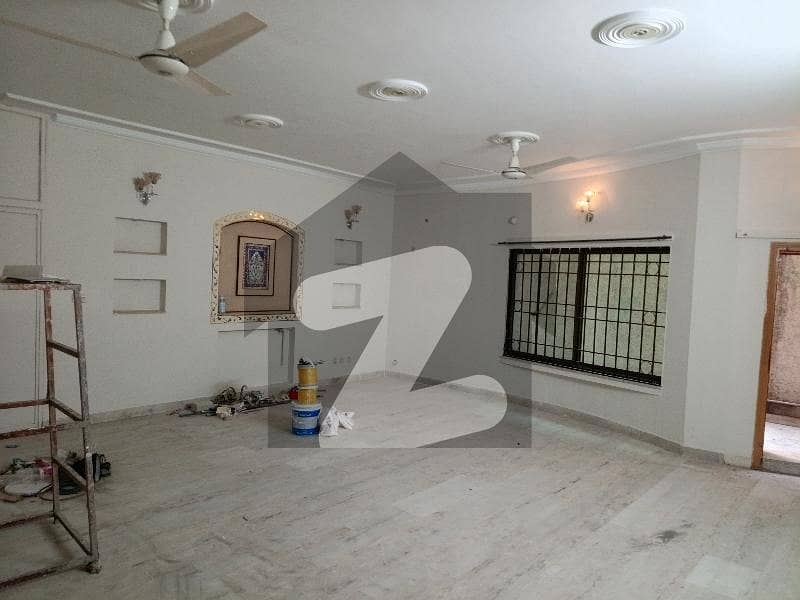 E11 3 Bed Open Basement Is For Rent E11 3 Bed Open Basement Is For Rent