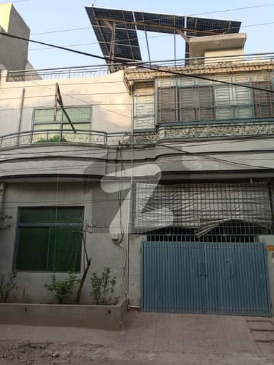 ایوب کالونی راولپنڈی میں 3 کمروں کا 3 مرلہ مکان 1.7 کروڑ میں برائے فروخت۔