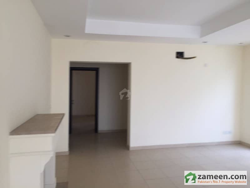 5600 Square Feet House For Sale 5600 Square Feet House For Sale