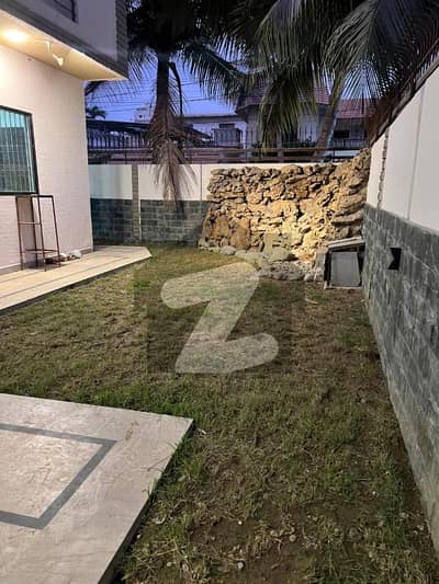 BRAND NEW INDEPENDENT BUNGALOW DOUBLE STORY FOR OFFICE WORK 2 SIDE CORNER PRIME LOCATION AT BLOCK 7 GULSHAN