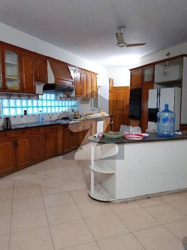 One Unit Full House Available For Rent One Unit Full House Available For Rent