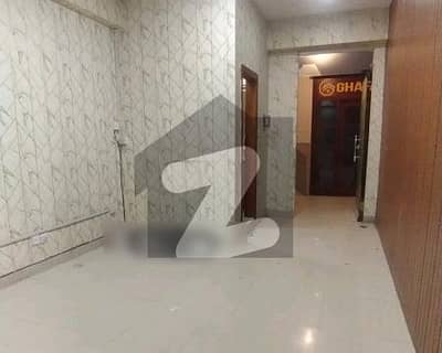جی ۔ 11 اسلام آباد میں 2 مرلہ دفتر 80.0 ہزار میں کرایہ پر دستیاب ہے۔