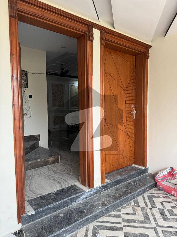 فیصل ٹاؤن - ایف ۔ 18 اسلام آباد میں 6 کمروں کا 8 مرلہ مکان 3.6 کروڑ میں برائے فروخت۔ فیصل ٹاؤن - ایف ۔ 18 اسلام آباد میں 6 کمروں کا 8 مرلہ مکان 3.6 کروڑ میں برائے فروخت۔