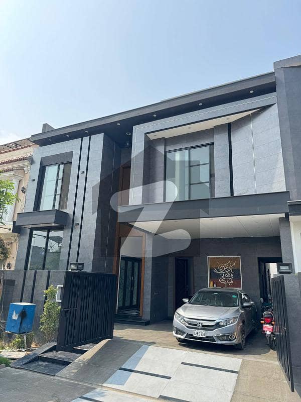 10 Marla Brand New Ultra Modern Design House For Sale