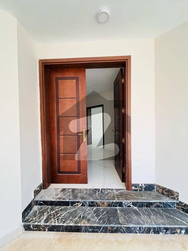 350 Sq House Availble for sale 350 Sq House Availble for sale