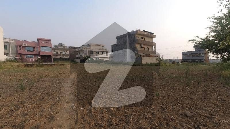 آئی ۔ 14/4 آئی ۔ 14,اسلام آباد میں 9 مرلہ رہائشی پلاٹ 2.1 کروڑ میں برائے فروخت۔