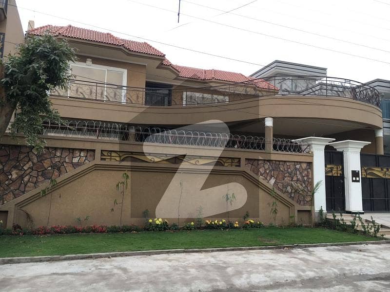 KANAL HOUSE FOR SALE IN PHASE 3, HAYATABAD