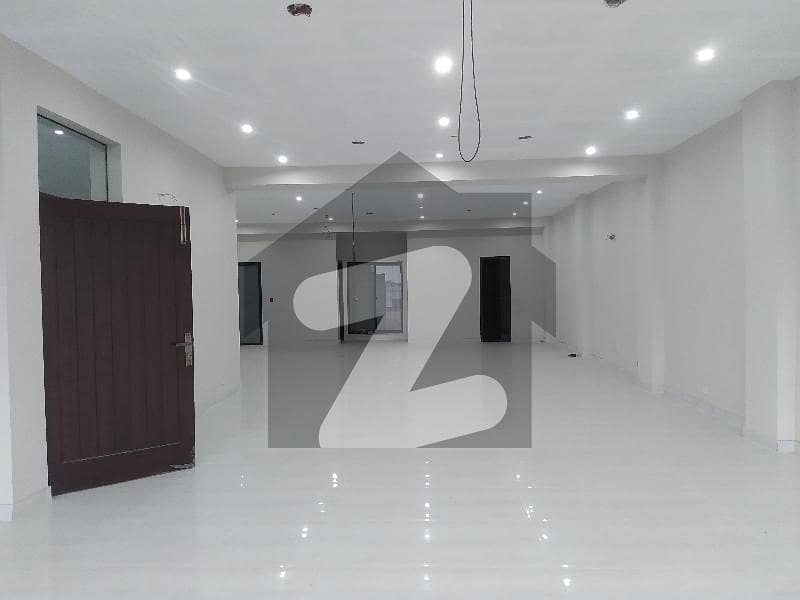 8 MARLA BRAND NEW OFFICE WITH ELEVATOR INSTALLED FOR RENT IN DHA LAHORE 8 MARLA BRAND NEW OFFICE WITH ELEVATOR INSTALLED FOR RENT IN DHA LAHORE