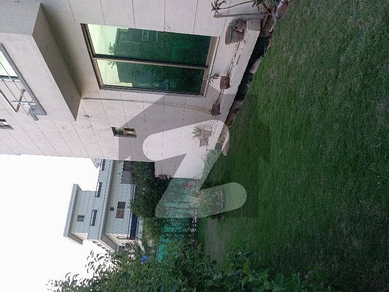 Very reasonable price corner house for sale Very reasonable price corner house for sale