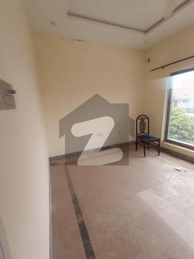 بحریہ انکلیو - سیکٹر بی1 بحریہ انکلیو,بحریہ ٹاؤن,اسلام آباد میں 4 کمروں کا 5 مرلہ مکان 85.0 ہزار میں کرایہ پر دستیاب ہے۔