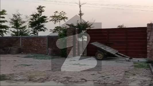 ڈی ایچ اے فیز 10 ڈیفنس (ڈی ایچ اے),لاہور میں 8 کنال فارم ہاؤس 50.0 ہزار میں کرایہ پر دستیاب ہے۔