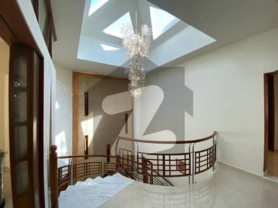 Bungalow FOR SALE 750 SQUARE YARDS