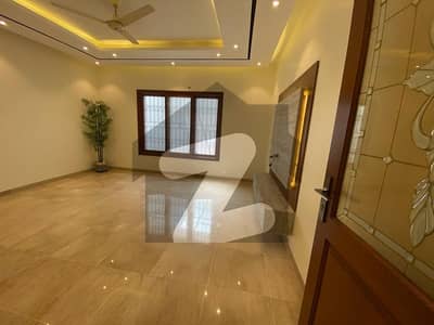 دارالامان سوسائٹی کراچی میں 5 کمروں کا 1 کنال مکان 32.0 کروڑ میں برائے فروخت۔