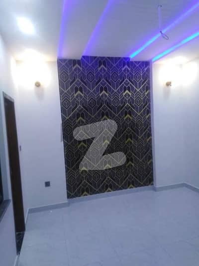 Kda Ext 1 1000 Yard Old Bungalow For Sale 10 To 12 Bed Rooms Drawing Lounge 2 Kitchen With 2 3 Servant Rooms 4 5 Car Parking Best For Investment Rental Income Silent Commercial Near National Stadium