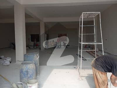 1 Kanal Double Story Brand new Prime Location Factory For Rent.