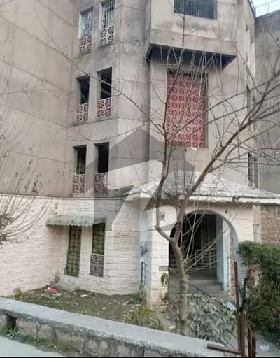 جی