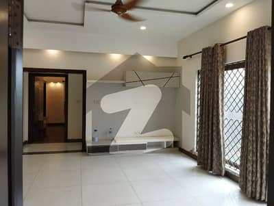 Brand New 9 Marla House For Sale In Eden Executive Faisalabad
