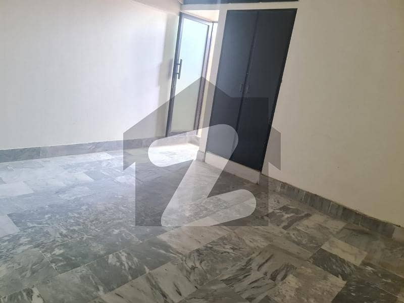 ڈی ایچ اے فیز 6 ڈی ایچ اے ڈیفینس,کراچی میں 3 کمروں کا 9 مرلہ فلیٹ 1.95 کروڑ میں برائے فروخت۔ ڈی ایچ اے فیز 6 ڈی ایچ اے ڈیفینس,کراچی میں 3 کمروں کا 9 مرلہ فلیٹ 1.95 کروڑ میں برائے فروخت۔