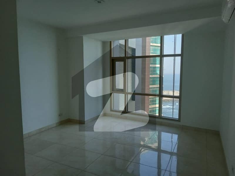 EMAAR 3 BEDROOMS SALE PEARL TOWER 2448 SQUARE FEETS FULL SEA FACING