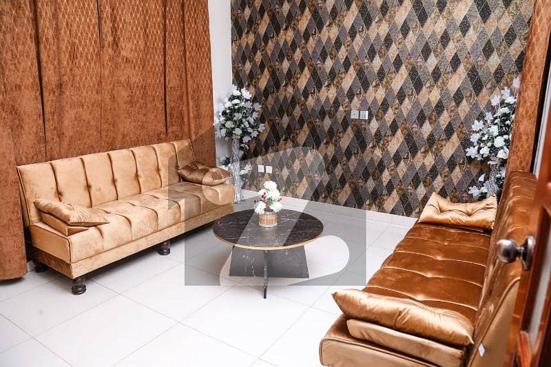100 YARDS HOUSE AVAILABLE FOR SALE