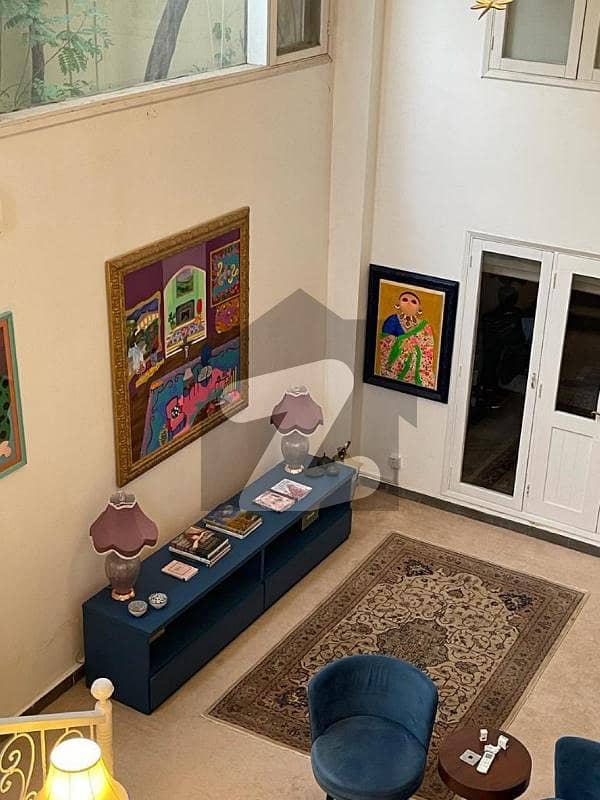 Luxurious Ground Portion For Rent Luxurious Ground Portion For Rent