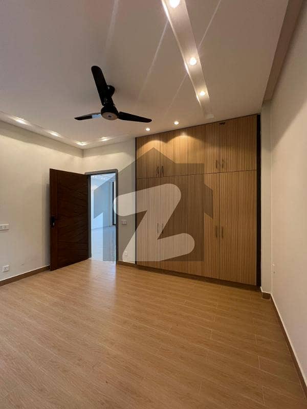 5 Marla House In Paragon City For Sale