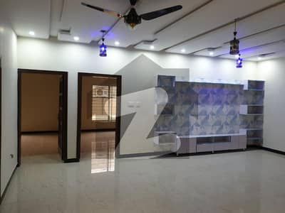 12 Marla Double Storey House Available For Rent