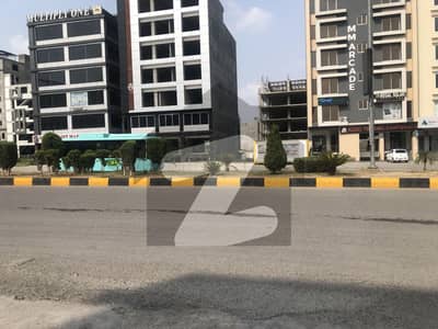 Investor Price 8 Marla Pair Plot In Chenab Block For Sale