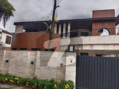 ایف ۔ 7/1 ایف ۔ 7,اسلام آباد میں 6 کمروں کا 1 کنال مکان 48.0 کروڑ میں برائے فروخت۔