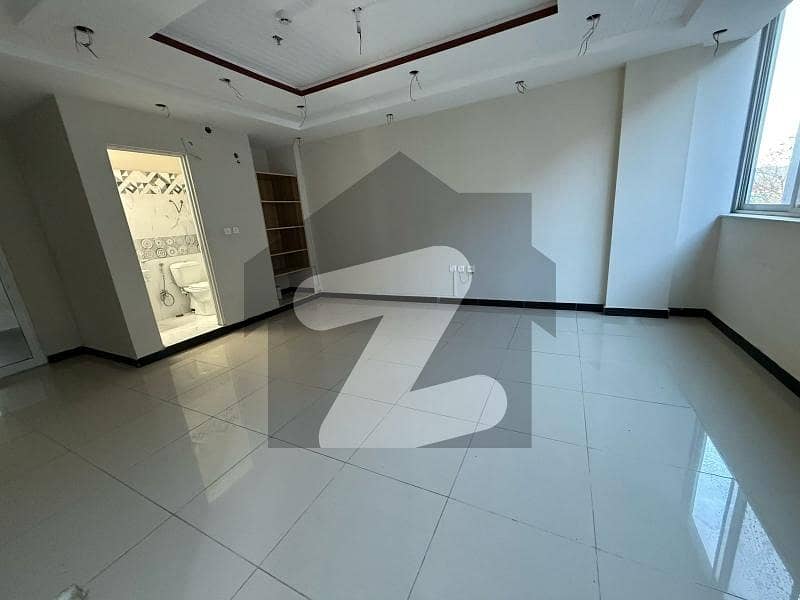 F-7 Markaz 1st floor available for rent