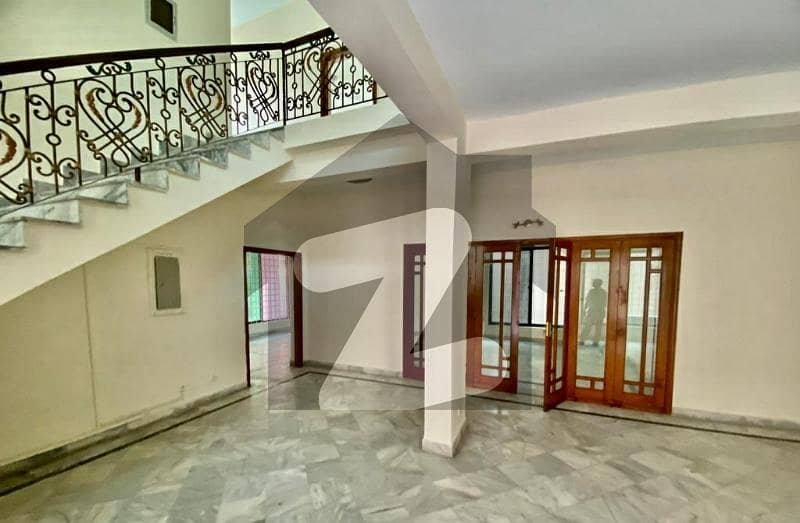 Beautiful 4 Bedroom House