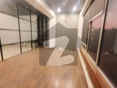 4 MARLA FLOOR FOR RENT IN DHA PHASE 6 MAIN BULEWARD