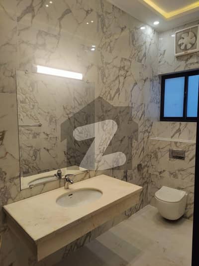 2 bedroom apartments