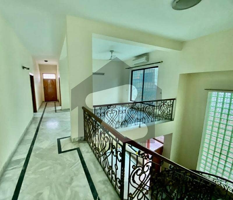 Prime Location Beautiful 6 Bedroom House Prime Location Beautiful 6 Bedroom House