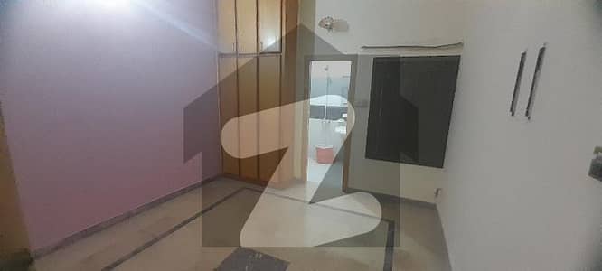 Independent Ground Portion available for rent in New Lalazar