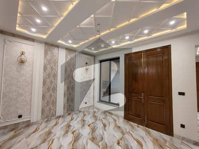 10 Marla Outstanding Double Storey Beautiful House For Sale In Buch Villas
