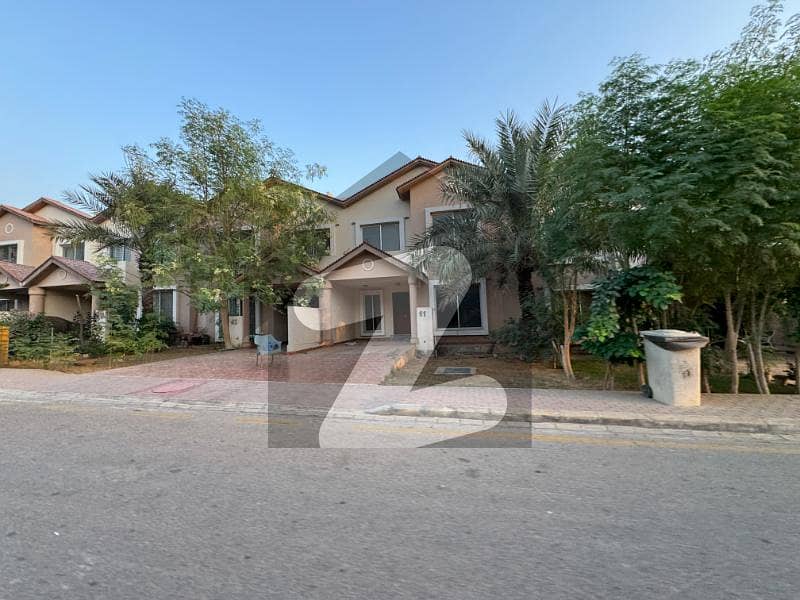 Precinct-11A 152sq yd villa FOR SALE. Heighted Location near Murree View Point. One Unit 3 Bedrooms, Drawning, Dining, Closed Italian Kitchen & TV Lounge. All amenities nearby including Parks, Mosques and Gallery. 8min Drive from Main Gate of BTK. Precinct-11A 152sq yd villa FOR SALE. Heighted Location near Murree View Point. One Unit 3 Bedrooms, Drawning, Dining, Closed Italian Kitchen & TV Lounge. All amenities nearby including Parks, Mosques and Gallery. 8min Drive from Main Gate of BTK.