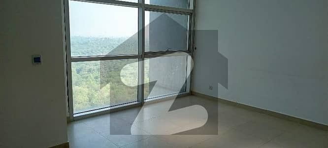 One Bed Study Apartment Available For Rent