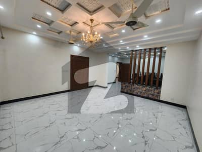 بحریہ ٹاؤن فیز 1 بحریہ ٹاؤن راولپنڈی,راولپنڈی میں 3 کمروں کا 1 کنال زیریں پورشن 1.1 لاکھ میں کرایہ پر دستیاب ہے۔