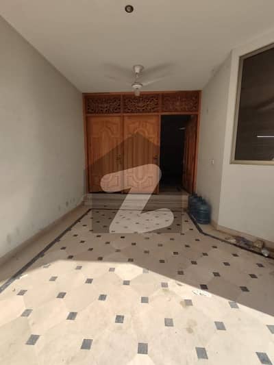 جی