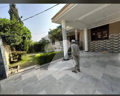 1-Kanal House Phase-7, E6, For Sale 6 Rooms With Bath &Amp; Basement, Demand 750 Lac