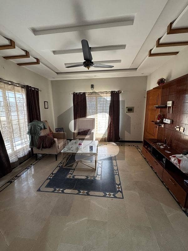 1st Floor Portion For Rent 1st Floor Portion For Rent