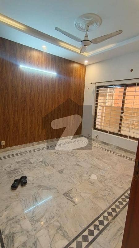 جی ۔ 13 اسلام آباد میں 4 کمروں کا 4 مرلہ مکان 1.1 لاکھ میں کرایہ پر دستیاب ہے۔ جی ۔ 13 اسلام آباد میں 4 کمروں کا 4 مرلہ مکان 1.1 لاکھ میں کرایہ پر دستیاب ہے۔