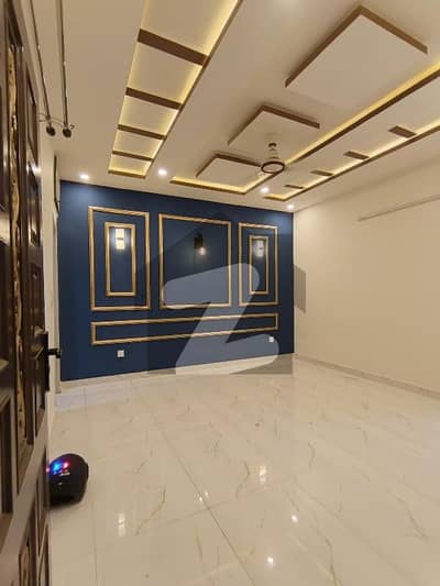 NIH SOCITY Near To ZONG OFFICE G. FLOOR 2 BED ROOMS AVAILABLE 5M KURI BAHRIA ROAD. 45000